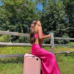 Brand New with tags Monos 23-Inch Pro Plus Carry-On Rose Quartz